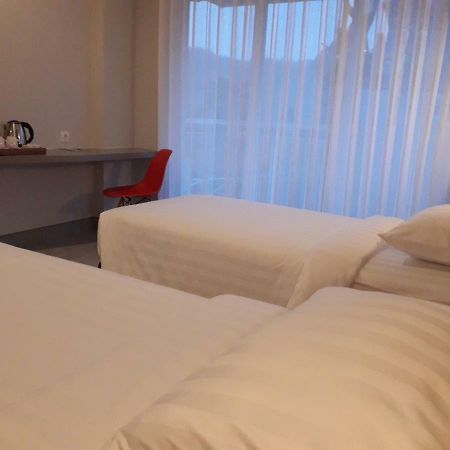 Bess Resort & Waterpark Hotel And Convention มะลัง ภายนอก รูปภาพ