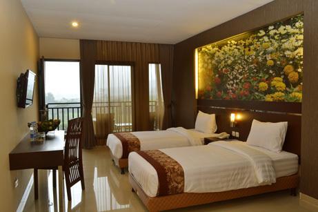 Bess Resort & Waterpark Hotel And Convention มะลัง ภายนอก รูปภาพ